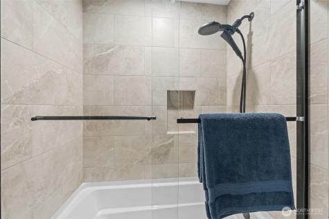 6439 NE 139th Avenue Redmond WA 98052