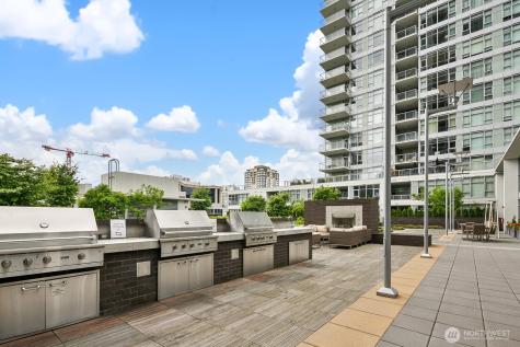 588 Bell Street Seattle WA 98121