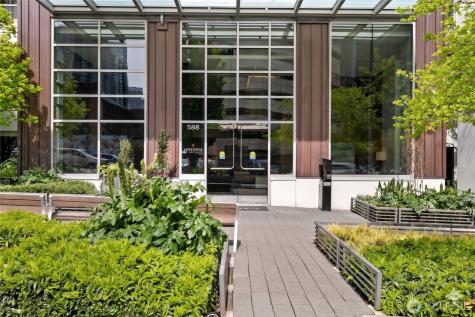 588 Bell Street Seattle WA 98121