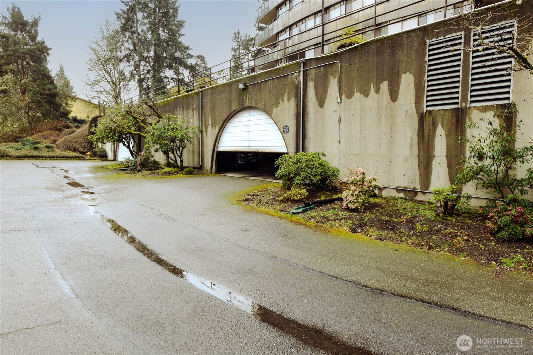 1910 Evergreen Park Drive SW Olympia WA 98502