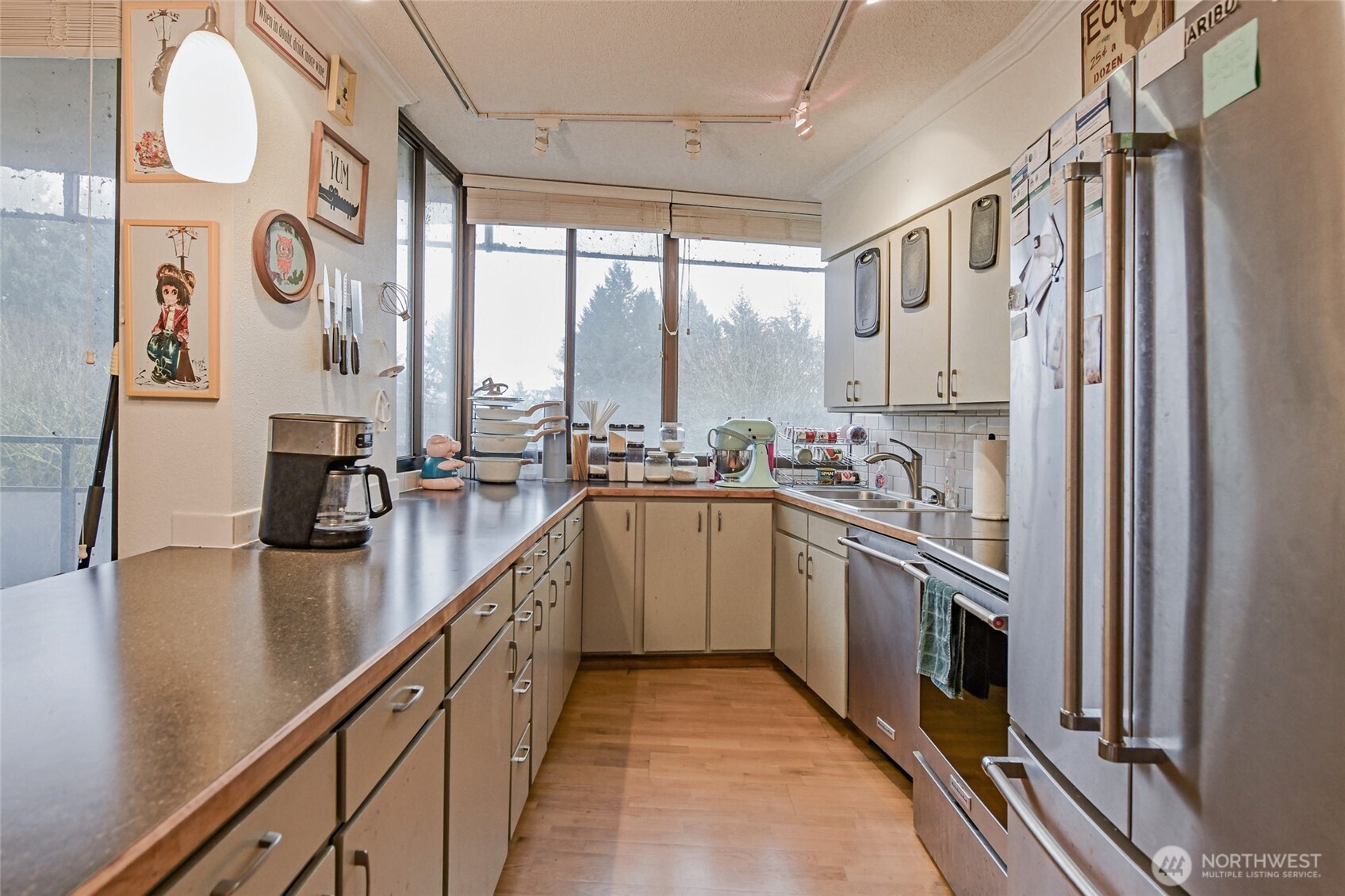 1910 Evergreen Park Drive SW Olympia WA 98502