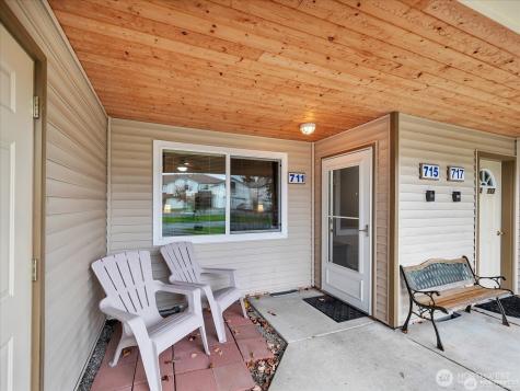 711 Cascade Palms Court Sedro Woolley WA 98284