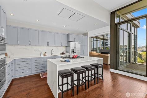 900 Lenora Street Seattle WA 98121