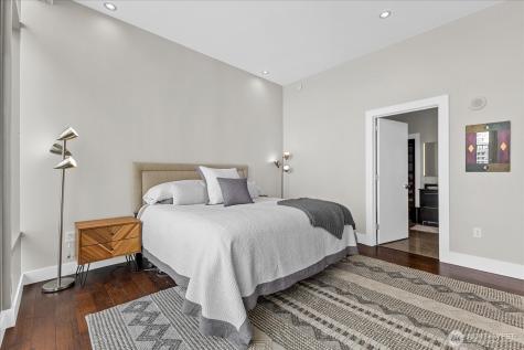 900 Lenora Street Seattle WA 98121