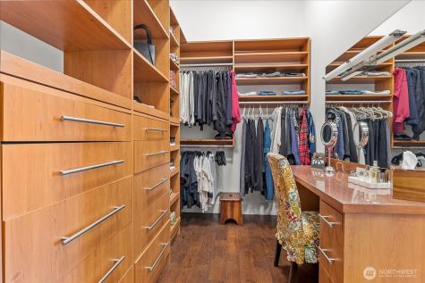 900 Lenora Street Seattle WA 98121