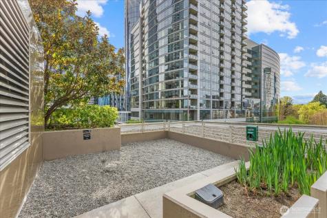 900 Lenora Street Seattle WA 98121