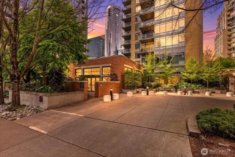 900 Lenora Street Seattle WA 98121