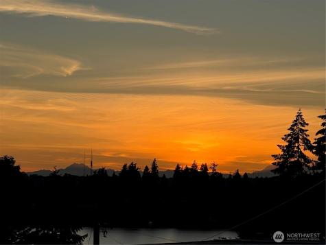 10047 Main Street Bellevue WA 98004