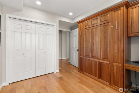 10047 Main Street Bellevue WA 98004
