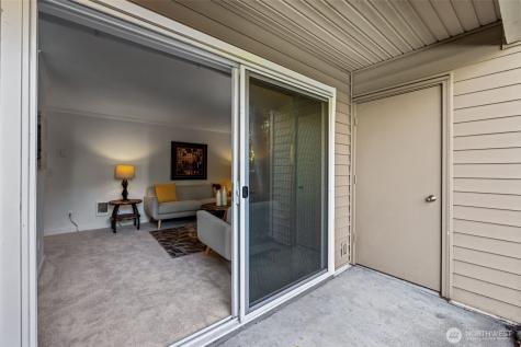 12044 100th Avenue NE Kirkland WA 98034