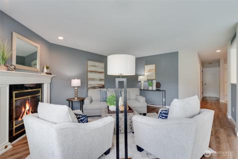 9715 NE Juanita Drive Kirkland WA 98034
