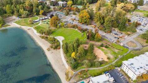 9715 NE Juanita Drive Kirkland WA 98034