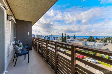 4444 44th Avenue SW Seattle WA 98116