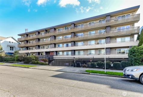 4444 44th Avenue SW Seattle WA 98116