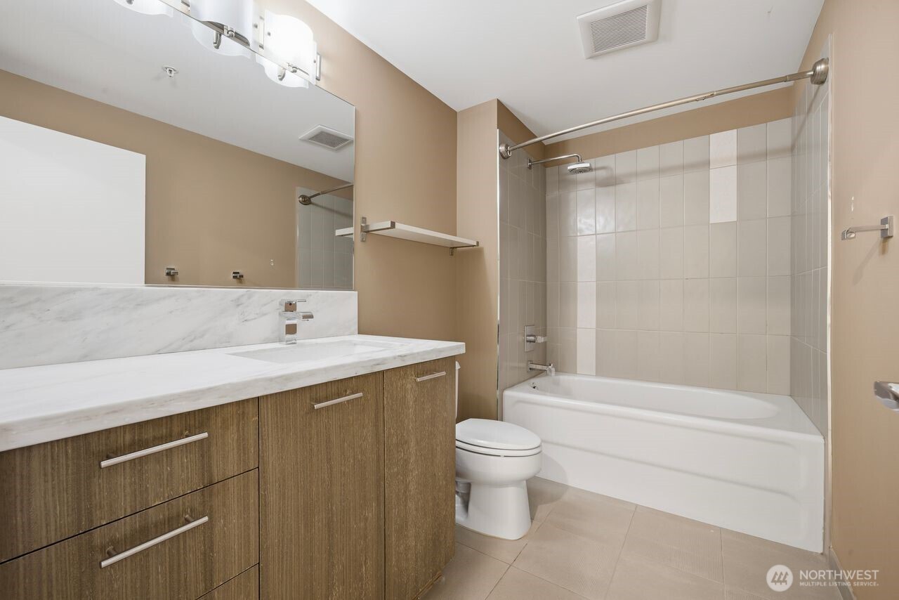 2911 2nd Avenue Seattle WA 98121