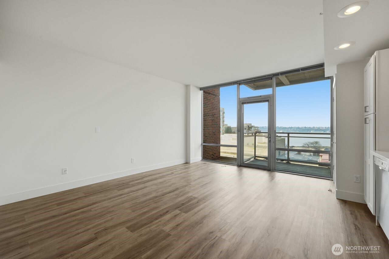 2911 2nd Avenue Seattle WA 98121