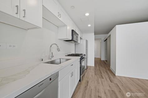 2911 2nd Avenue Seattle WA 98121