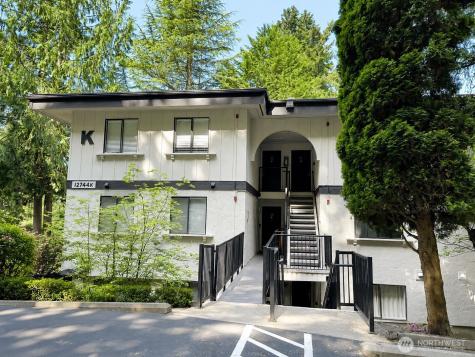 12744 NE 116th Street Kirkland WA 98034