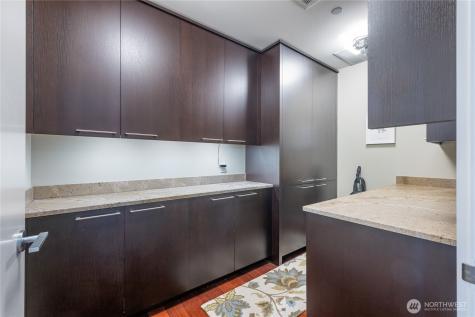 1521 2nd Avenue Seattle WA 98101