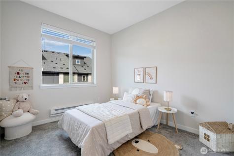 935 7th Avenue NE Issaquah WA 98029