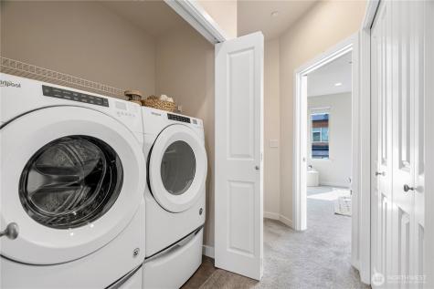 935 7th Avenue NE Issaquah WA 98029