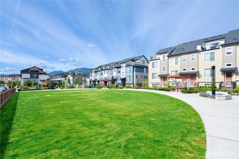 935 7th Avenue NE Issaquah WA 98029