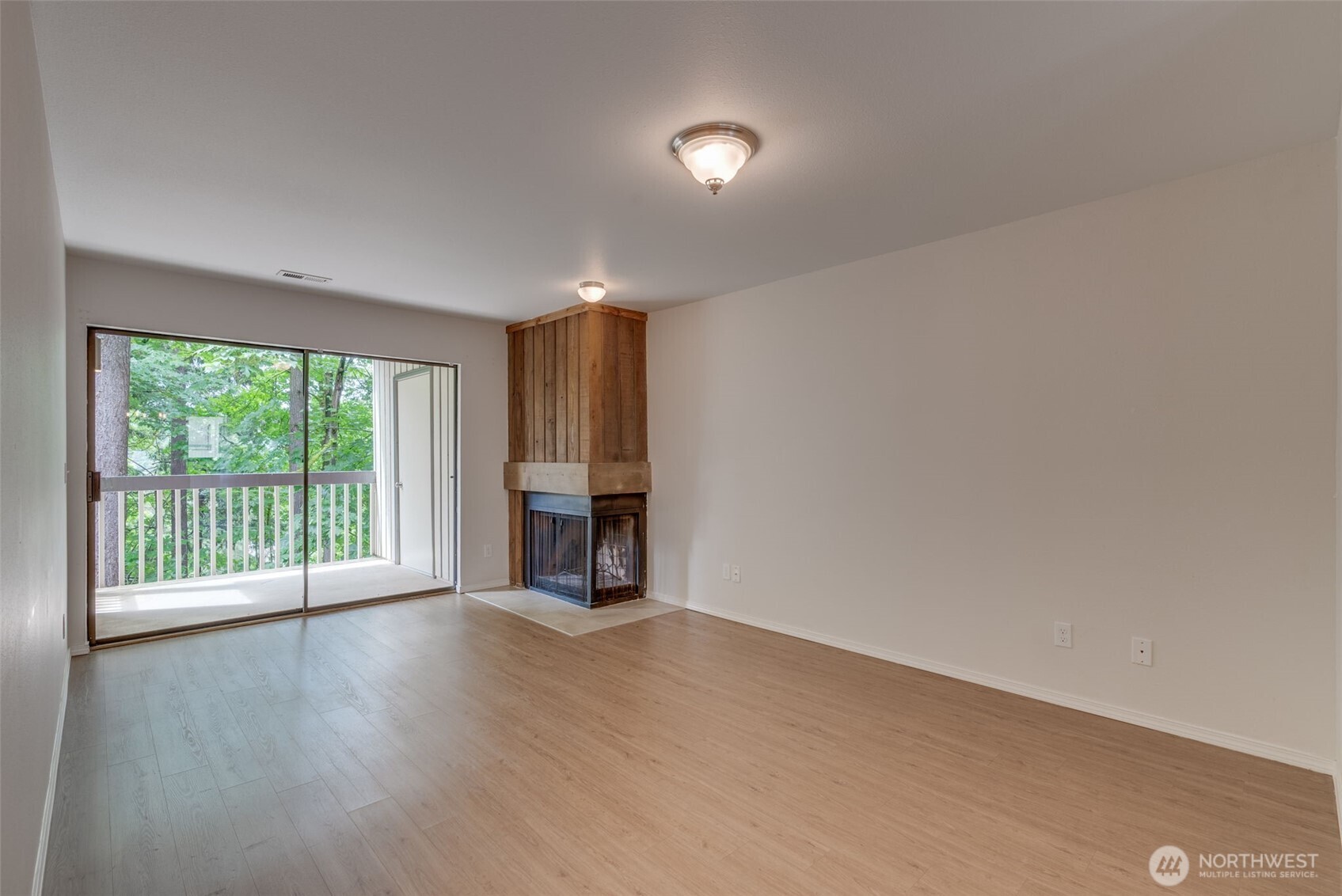 10819 NE 37th Place Bellevue WA 98004
