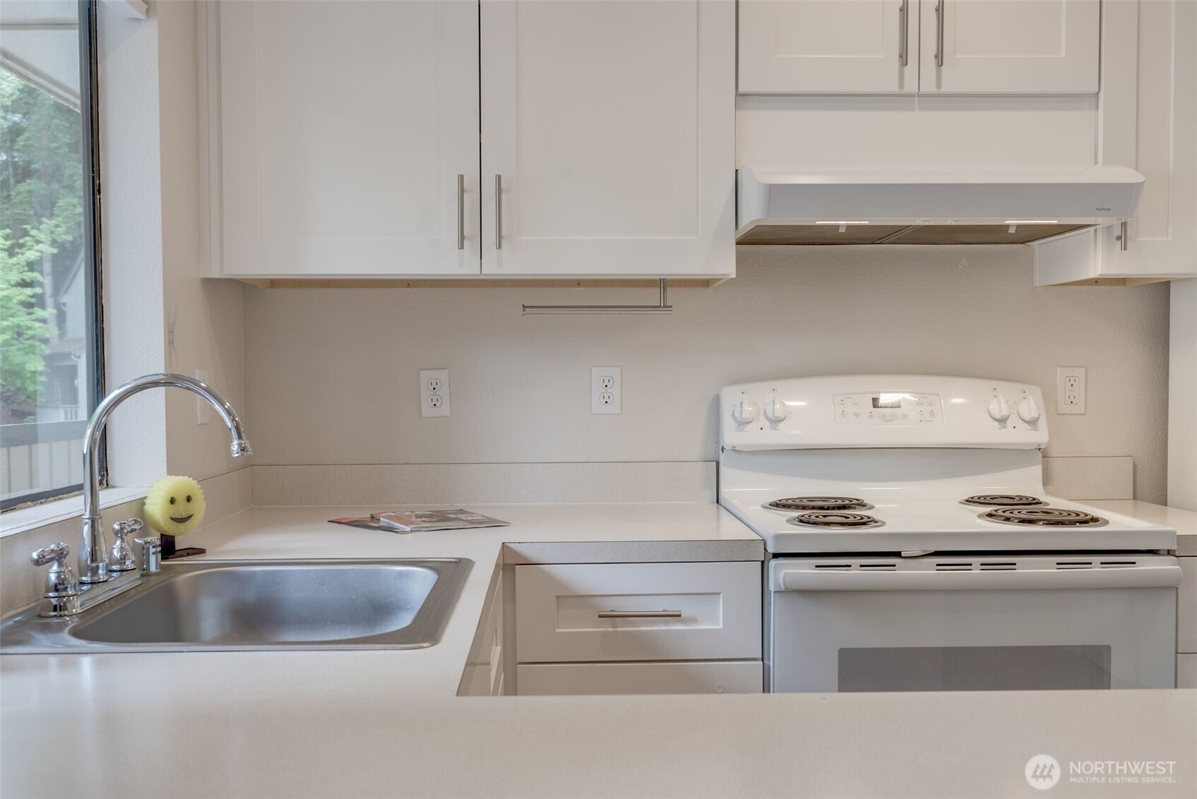 10819 NE 37th Place Bellevue WA 98004