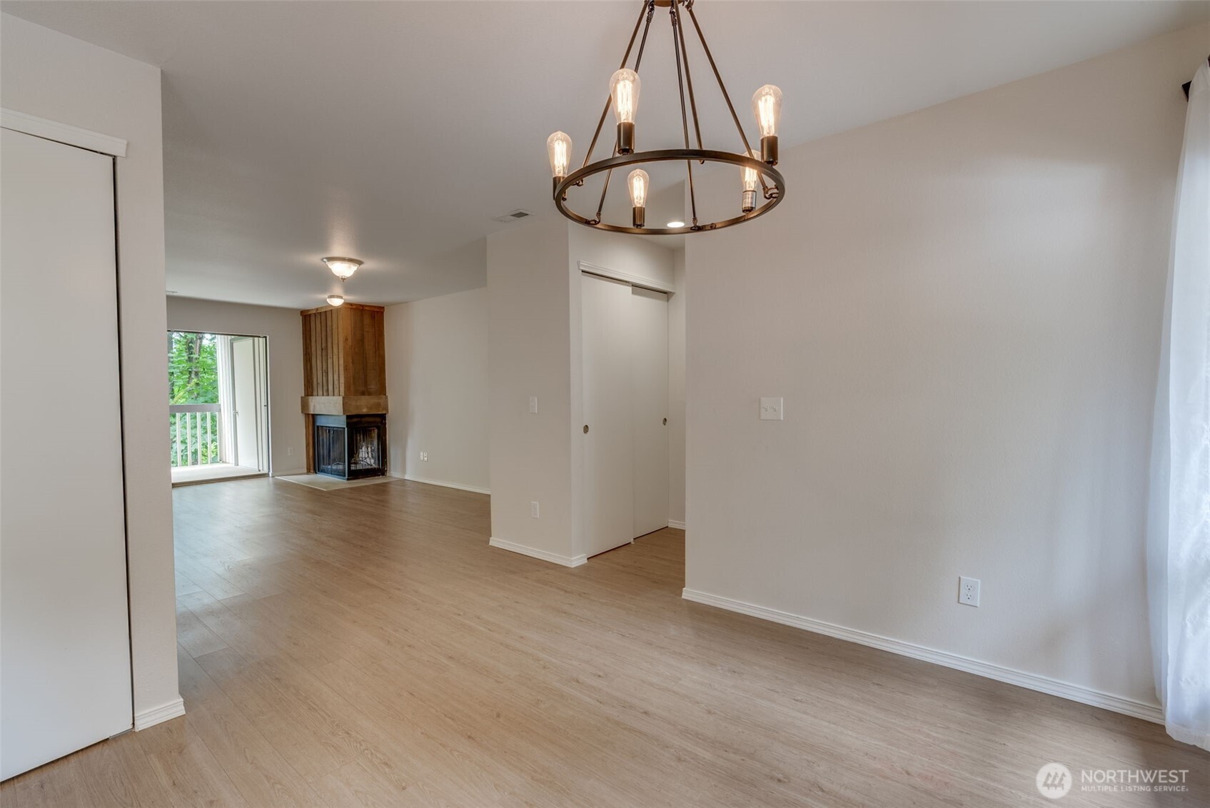 10819 NE 37th Place Bellevue WA 98004