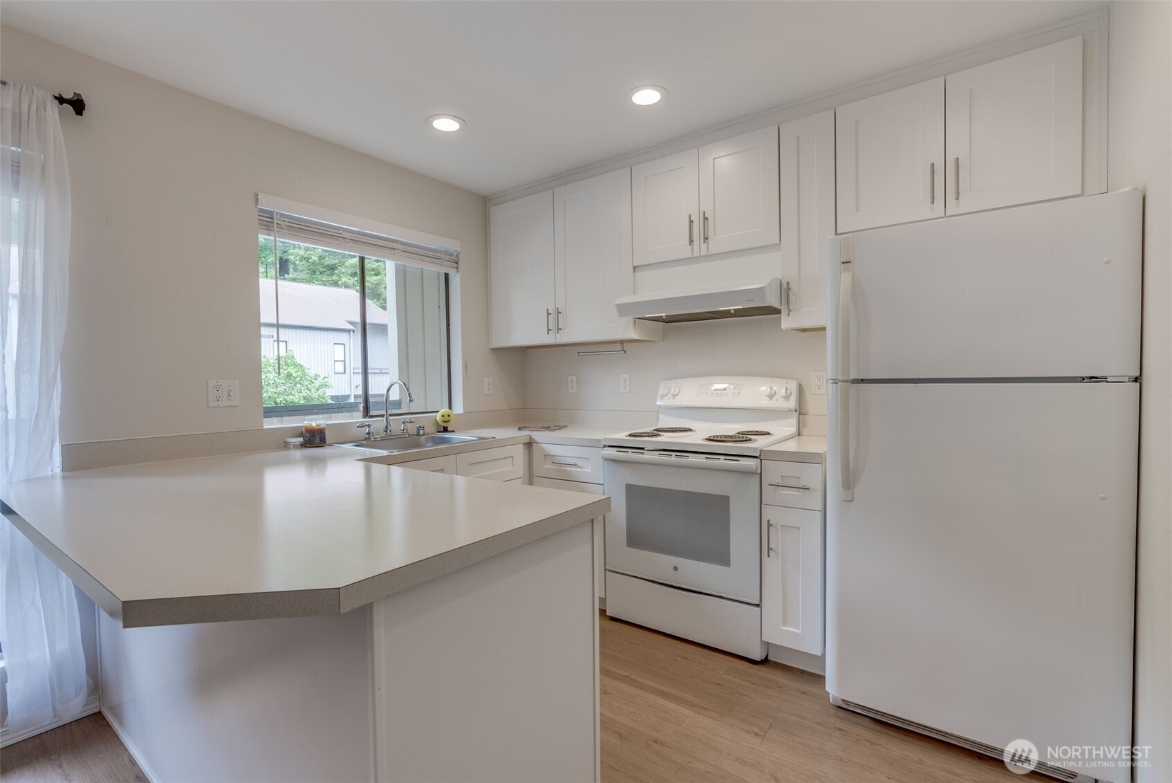 10819 NE 37th Place Bellevue WA 98004