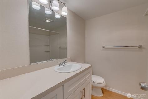 10819 NE 37th Place Bellevue WA 98004