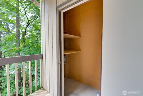 10819 NE 37th Place Bellevue WA 98004