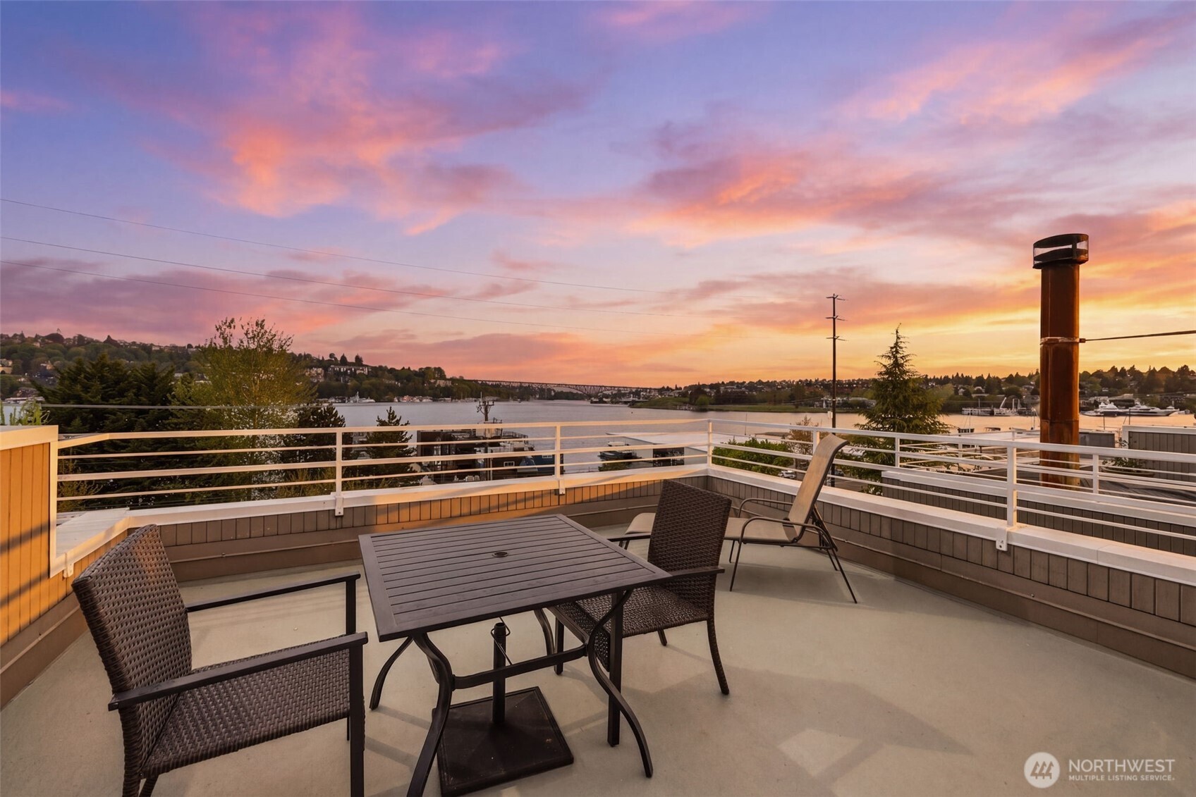 2364 Fairview Avenue E Seattle WA 98102