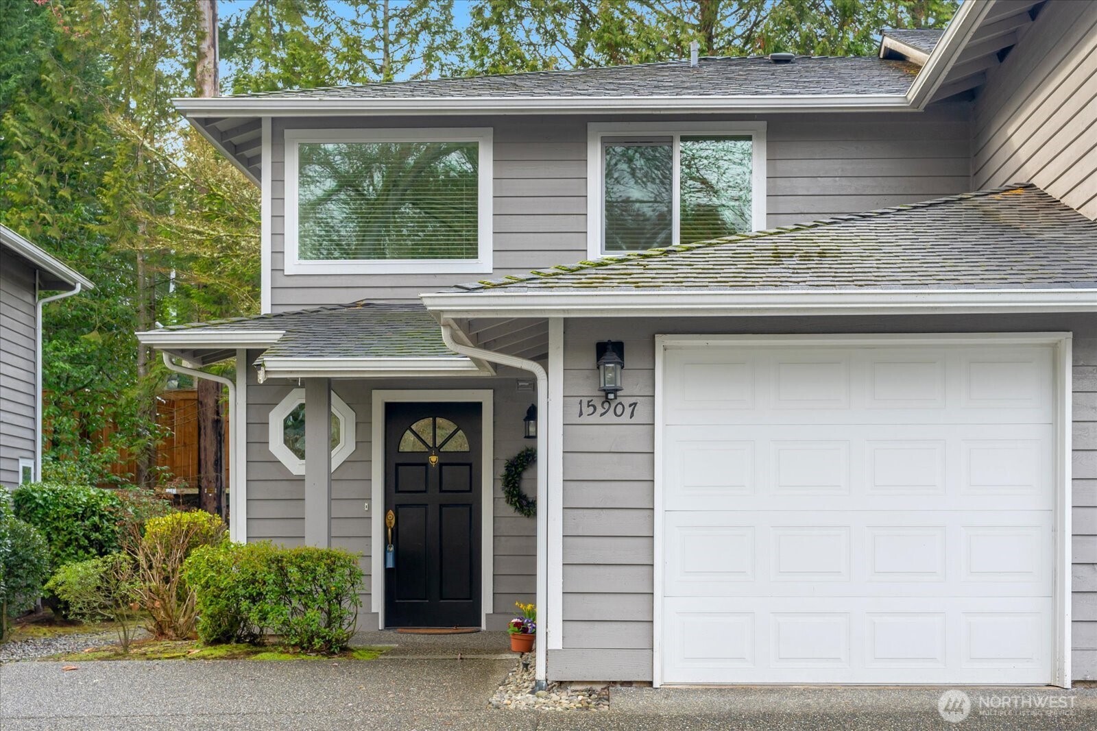 15907 NE 40th Way Redmond WA 98052