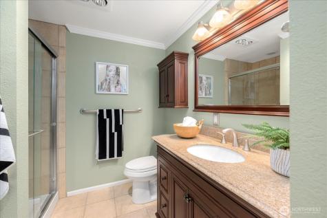 15907 NE 40th Way Redmond WA 98052