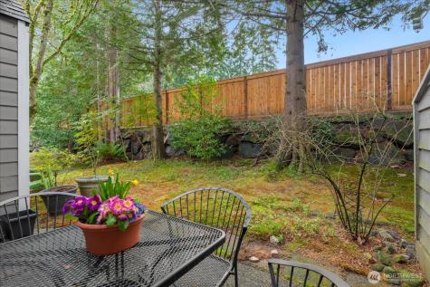 15907 NE 40th Way Redmond WA 98052