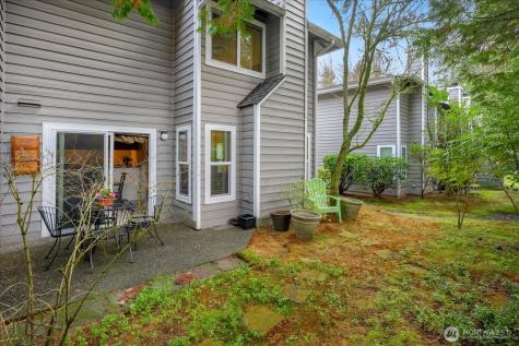 15907 NE 40th Way Redmond WA 98052