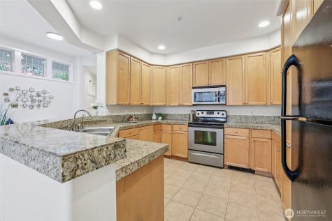 4322 NE 5th Court Renton WA 98059