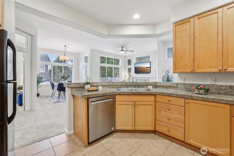 4322 NE 5th Court Renton WA 98059
