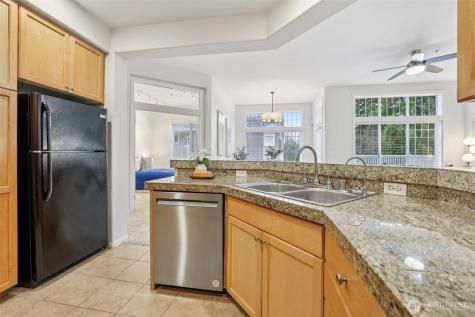 4322 NE 5th Court Renton WA 98059