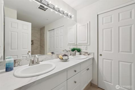 4322 NE 5th Court Renton WA 98059