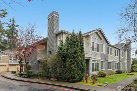 4322 NE 5th Court Renton WA 98059
