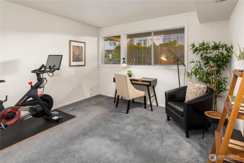 10142 NE 63rd Street Kirkland WA 98033
