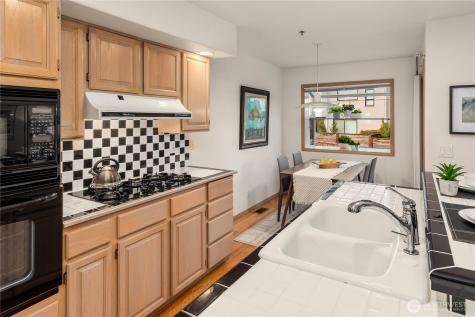 10142 NE 63rd Street Kirkland WA 98033