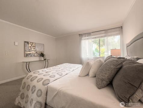 17203 NE 45th Street Redmond WA 98052