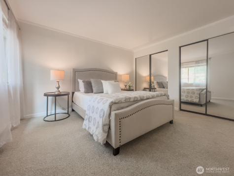 17203 NE 45th Street Redmond WA 98052