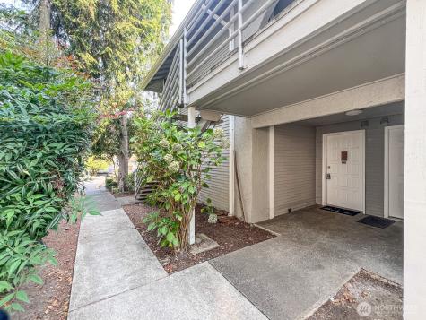 17203 NE 45th Street Redmond WA 98052