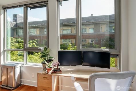 530 Broadway E Seattle WA 98102