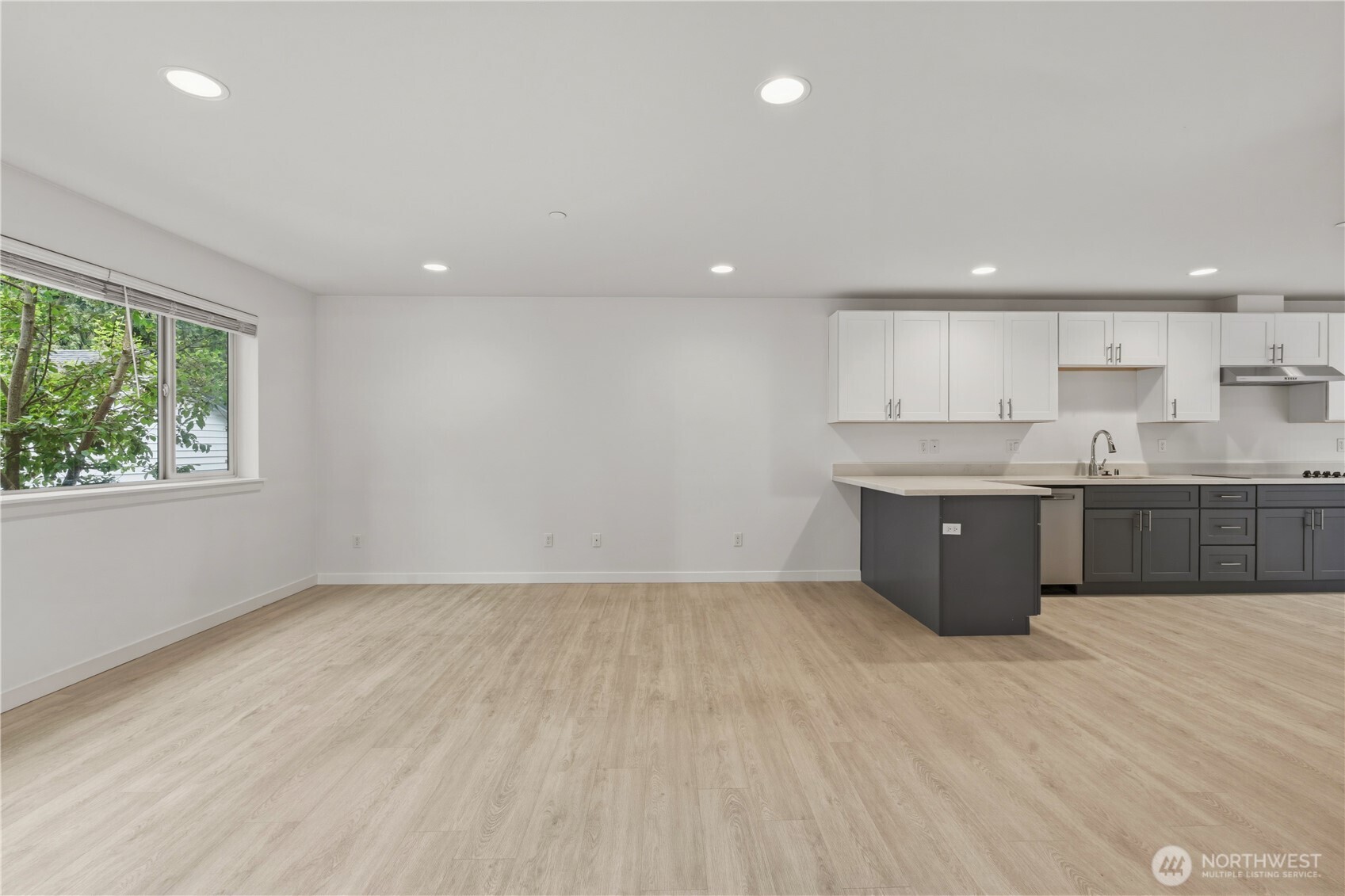 19305 7th Avenue W Lynnwood WA 98036