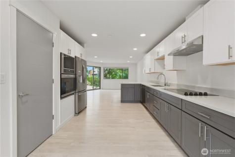 19305 7th Avenue W Lynnwood WA 98036